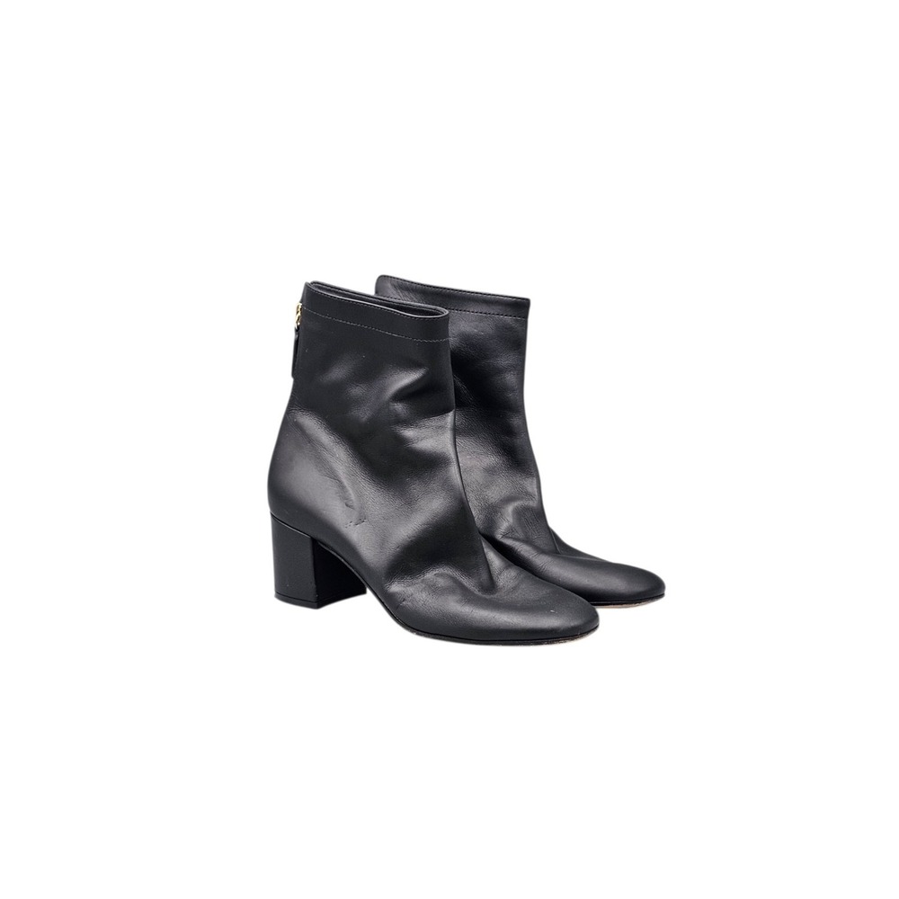 Gianvito Rossi Women's Size 37.5/ 7.5 EUC Black Leather Back Zip Ankle Booties